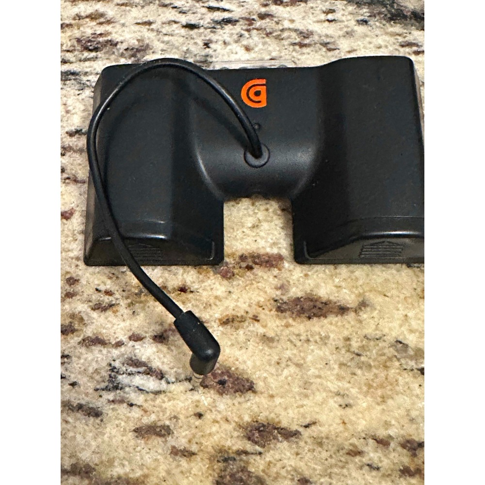 Griffin HELO TC Wired Charging Dock for iPhone 4/4S, Black (100-1108)